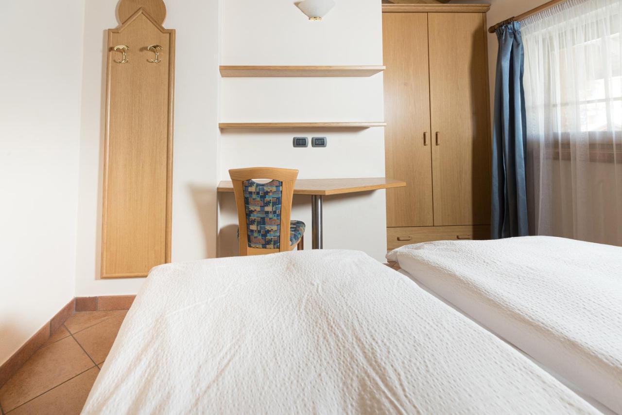 Miky House - Appartamenti Abar Ливиньо Экстерьер фото