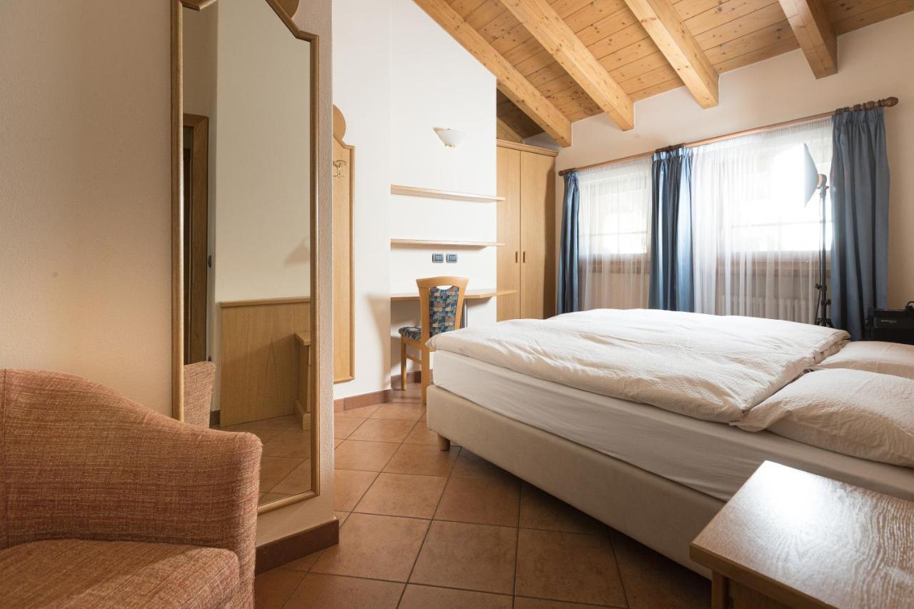 Miky House - Appartamenti Abar Ливиньо Экстерьер фото