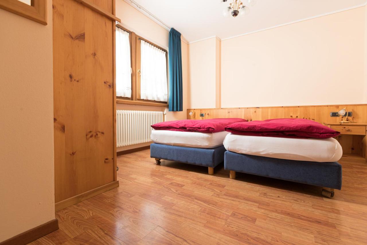 Miky House - Appartamenti Abar Ливиньо Экстерьер фото