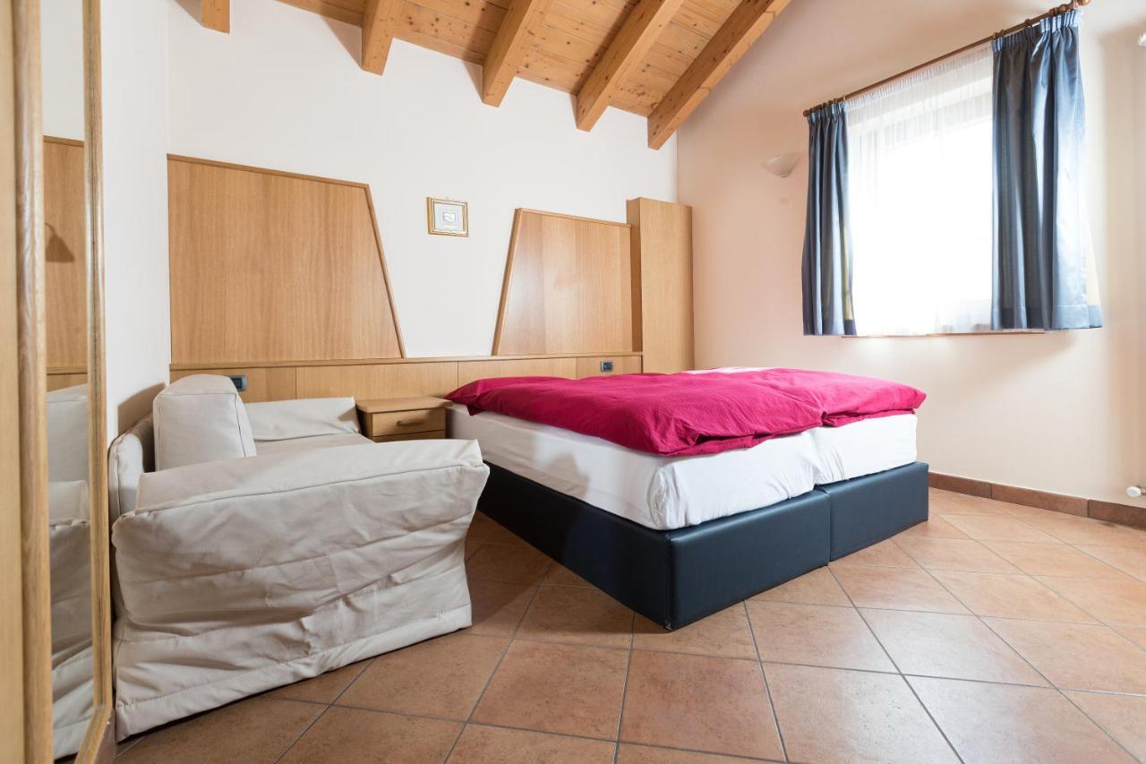 Miky House - Appartamenti Abar Ливиньо Экстерьер фото