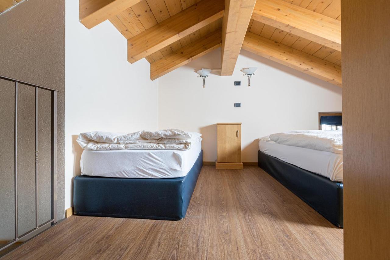 Miky House - Appartamenti Abar Ливиньо Экстерьер фото